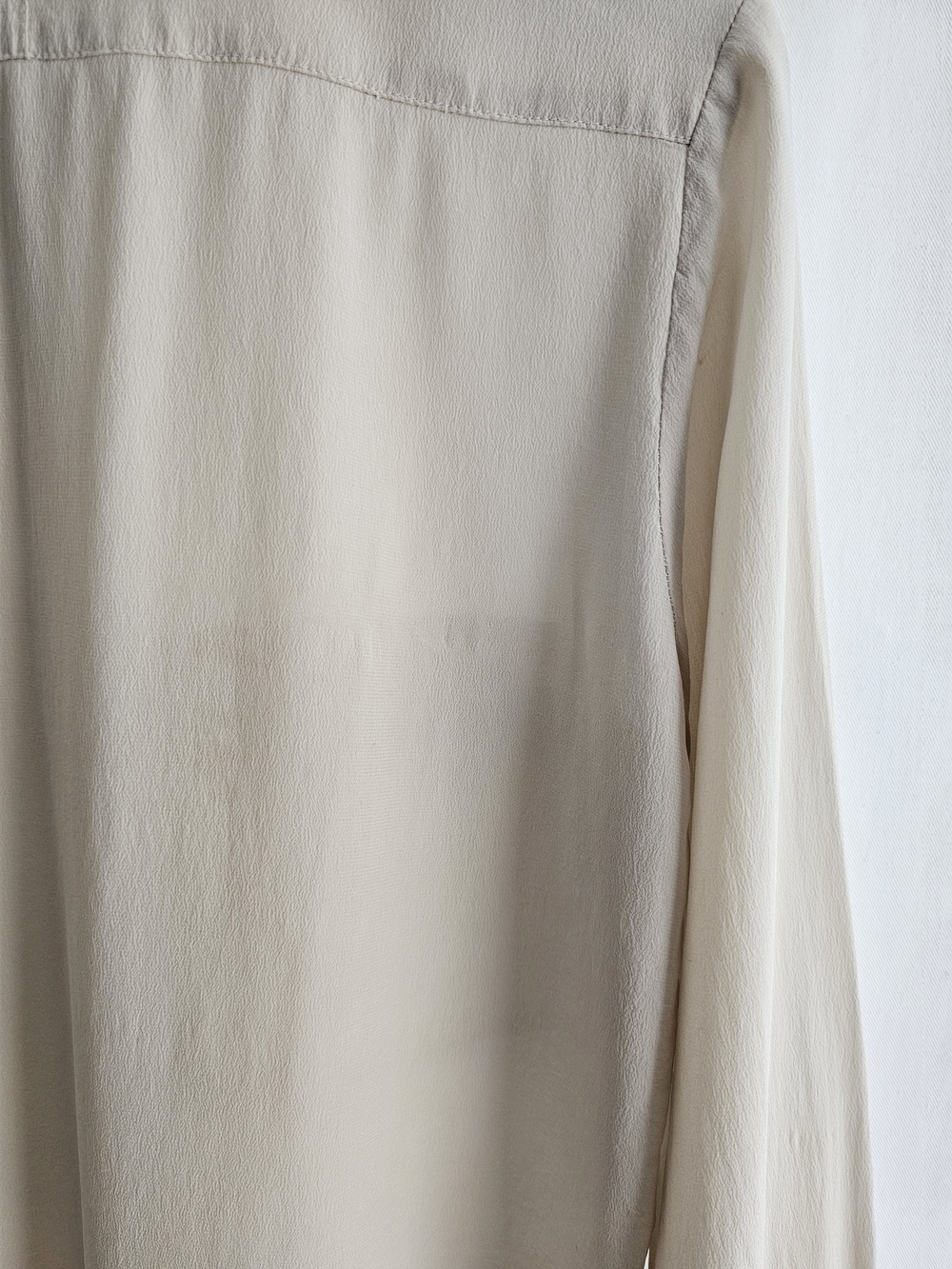Aritzia Babaton Beige Long Sleeve 100% Silk Button Blouse - Picture 6 of 16